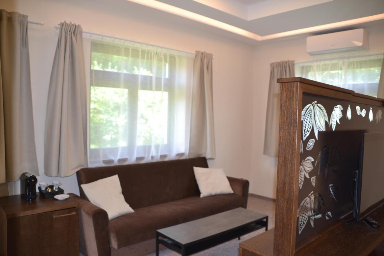 Wellness Hotel Svachovka Mirkovice Ngoại thất bức ảnh