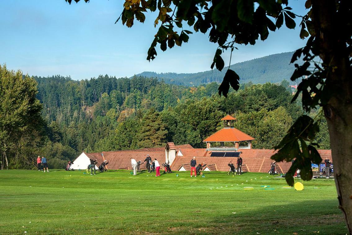 Wellness Hotel Svachovka Mirkovice Ngoại thất bức ảnh
