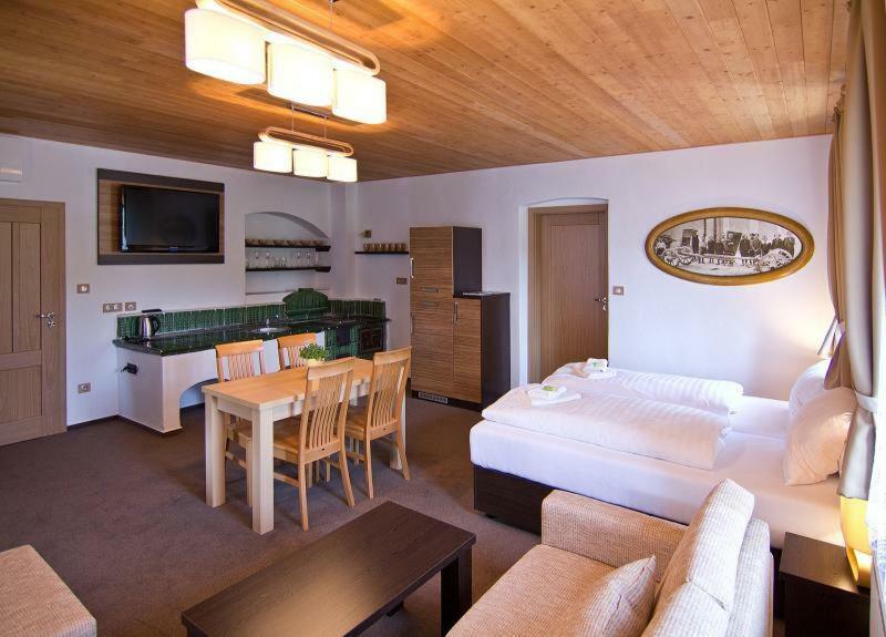Wellness Hotel Svachovka Mirkovice Ngoại thất bức ảnh